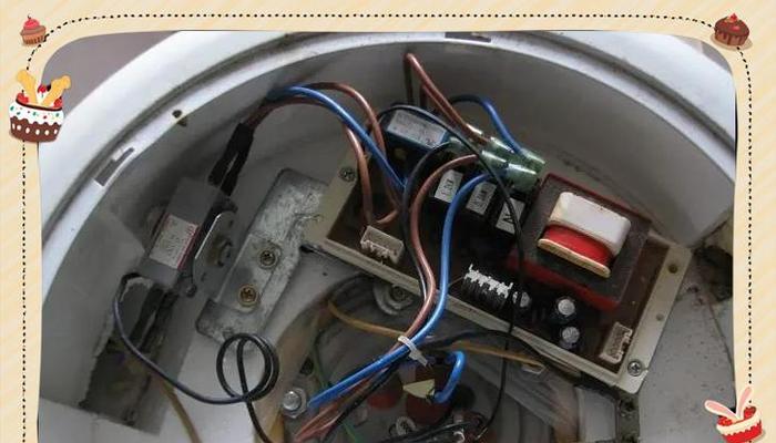 热水器盖子拆卸方法和注意事项有哪些？