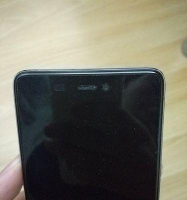 手机摄像头棉布的正确使用方法是什么？使用时应注意什么？