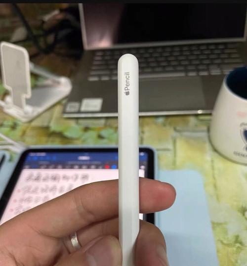 没有磁吸和充电器如何给笔充电？有替代方案吗？