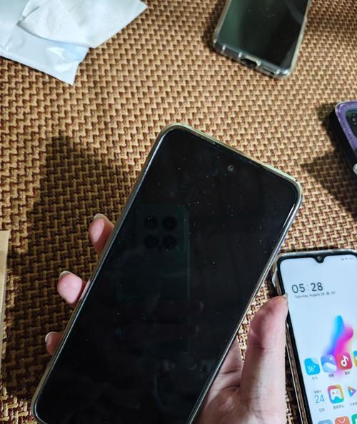 硅胶手机壳去漆方法有哪些？