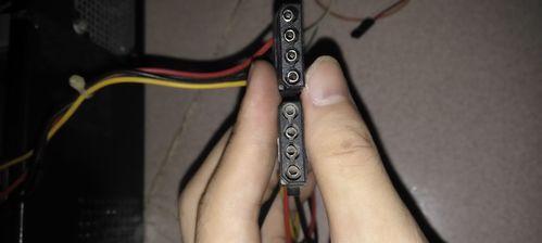 电脑电源在视频拍摄中如何使用？有哪些注意事项？