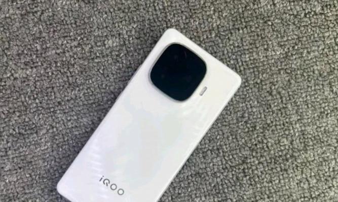iqoo9手机内存如何选择？哪种更适合？