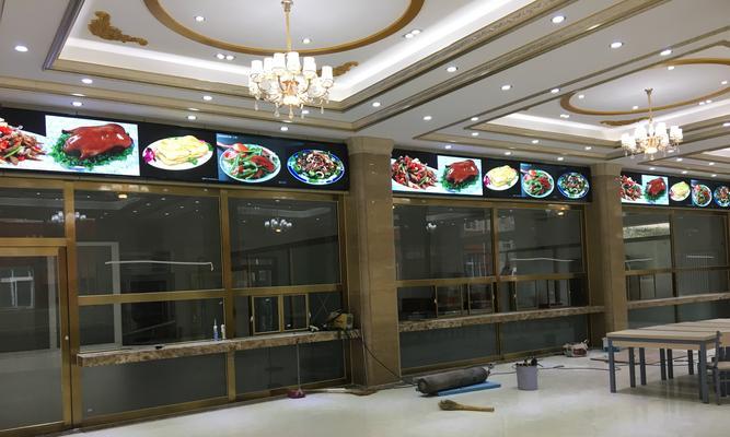 宴会厅使用的显示屏类型是什么？