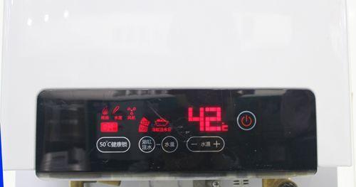电热水器显示屏通常有哪些显示信息？如何解读显示屏上的符号？